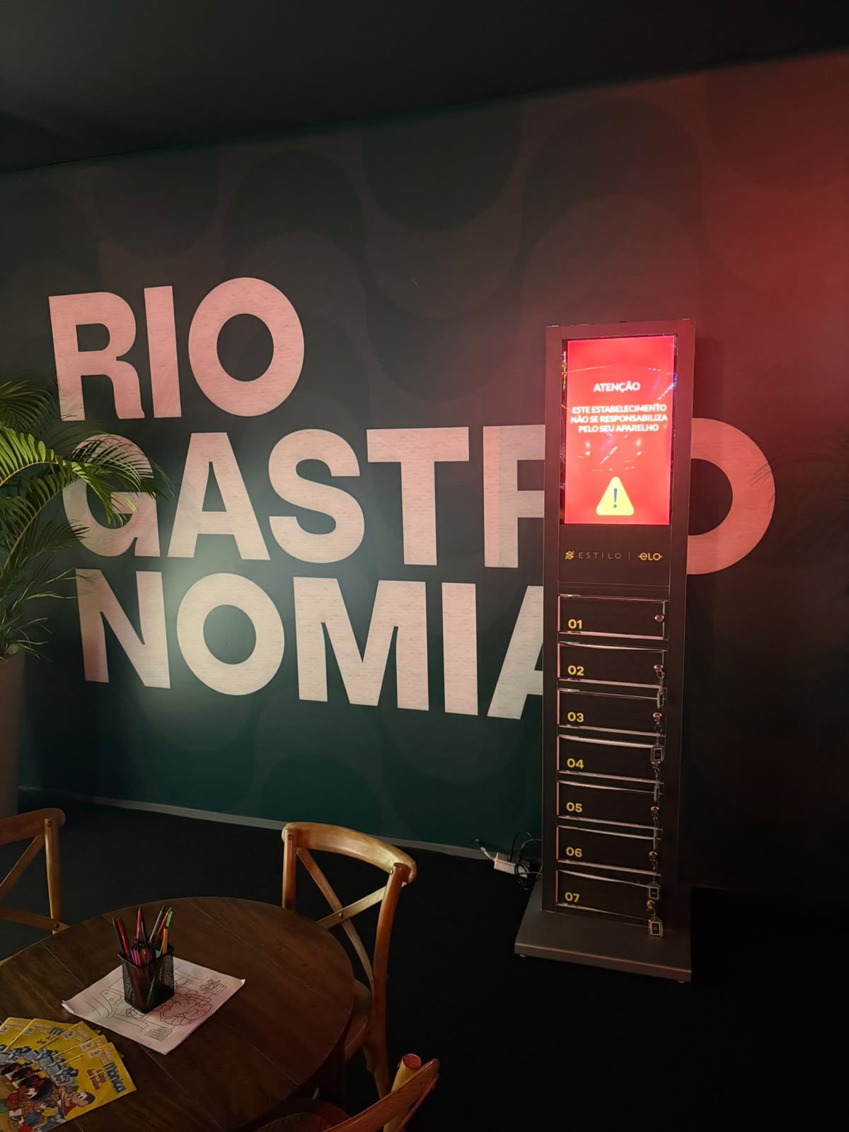 A bateria não acabou antes do prato: SuperTotem na Rio Gastronomia 2026